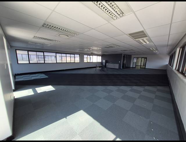 291M² OFFICE TO LET IN SANDTON CENTRAL